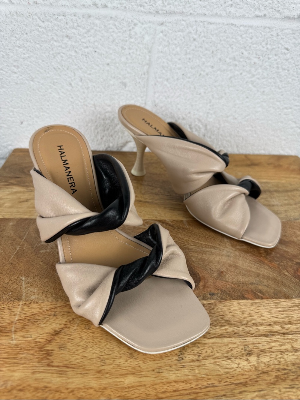 Halmanera Italy Leather Twist Knot Heeled Sandals Beige Black Size 37
